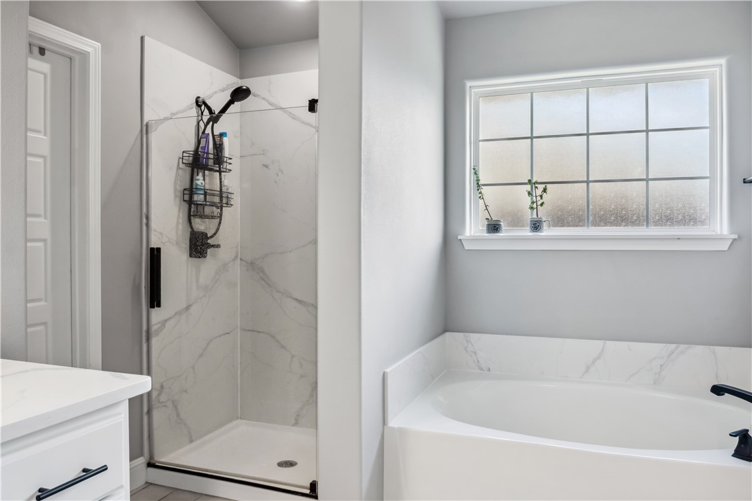 Pines Ph I, The Centerton - Residential