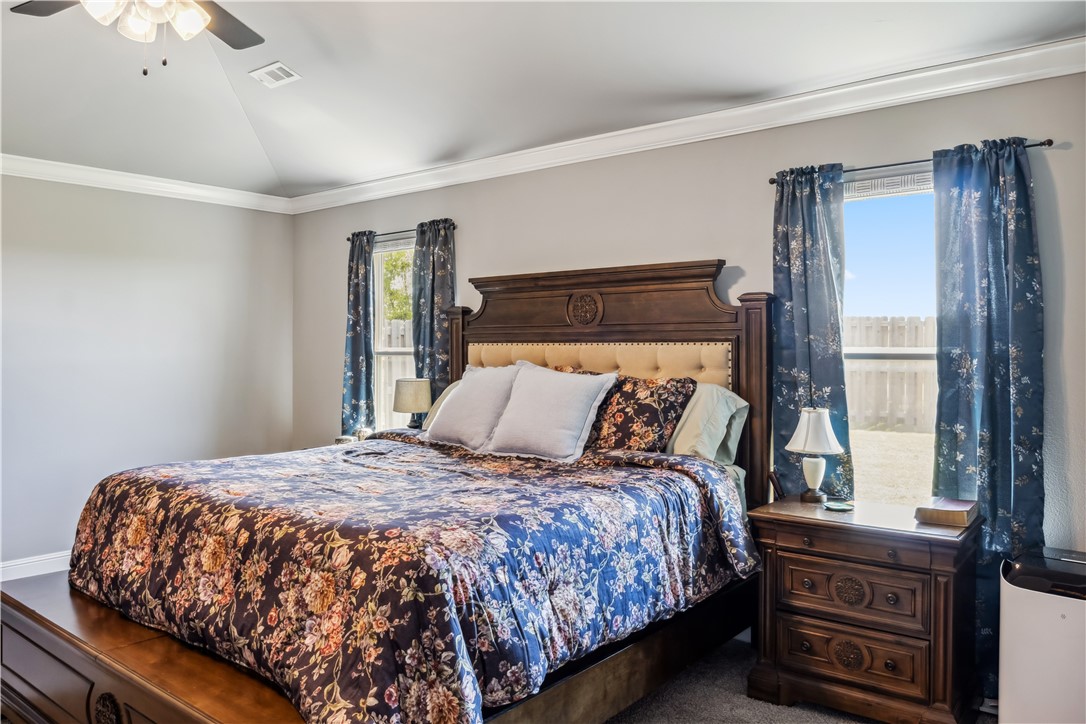 Pines Ph I, The Centerton - Residential