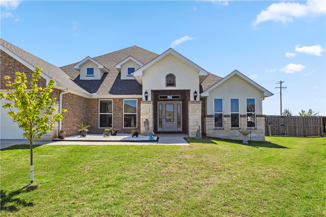Pines Ph I, The Centerton - Residential
