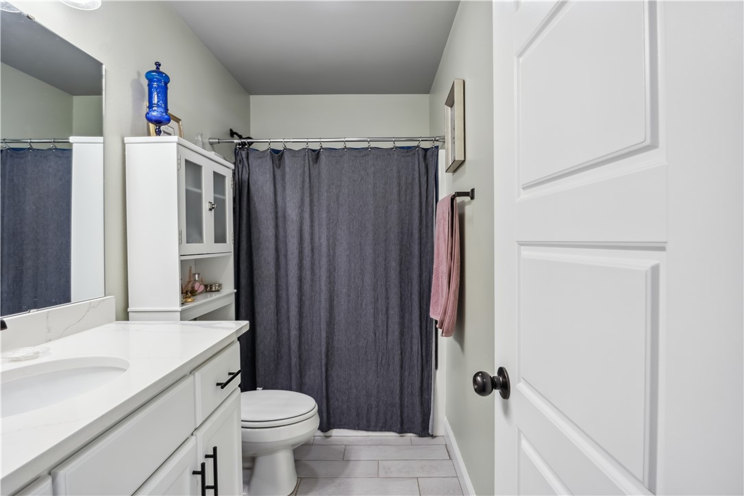 Pines Ph I, The Centerton - Residential