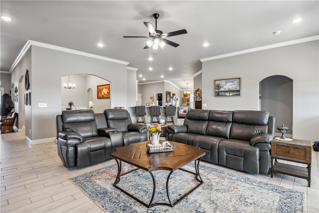 Pines Ph I, The Centerton - Residential