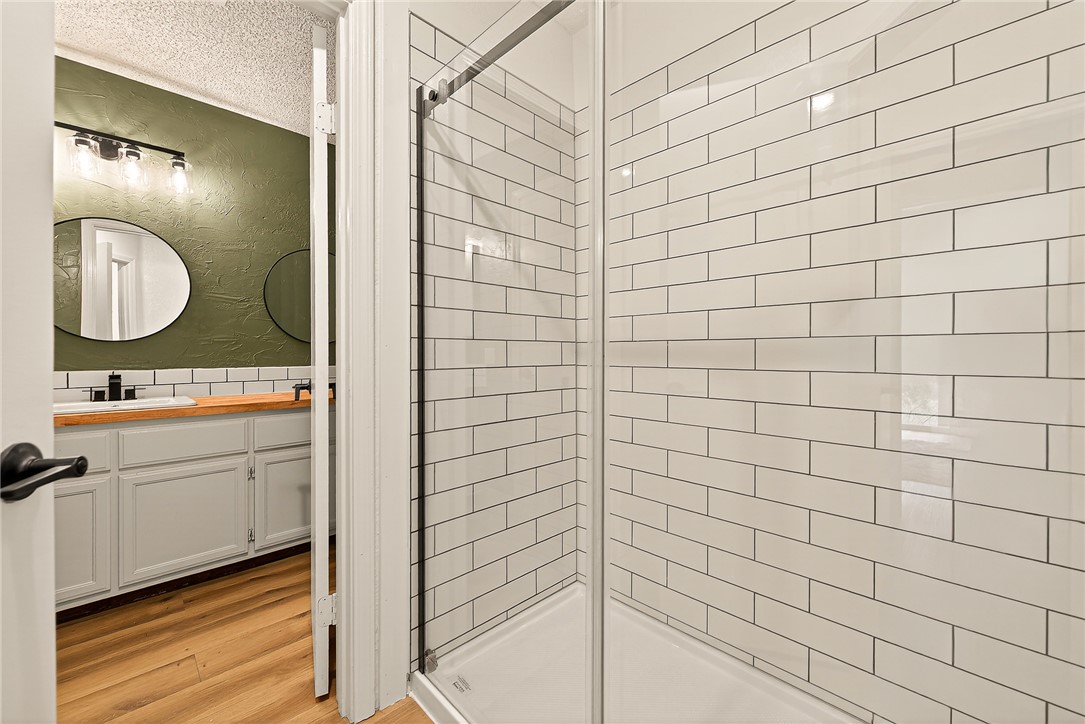 Metfield Courts Bvv - Residential