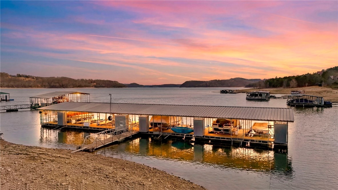 Lost Bridge Village - Residential