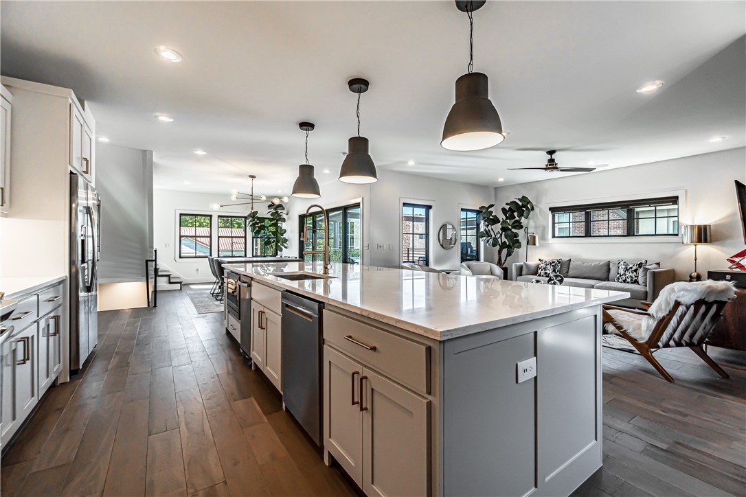 DUNN & DAVIS ADD-BENTONVILLE - Residential