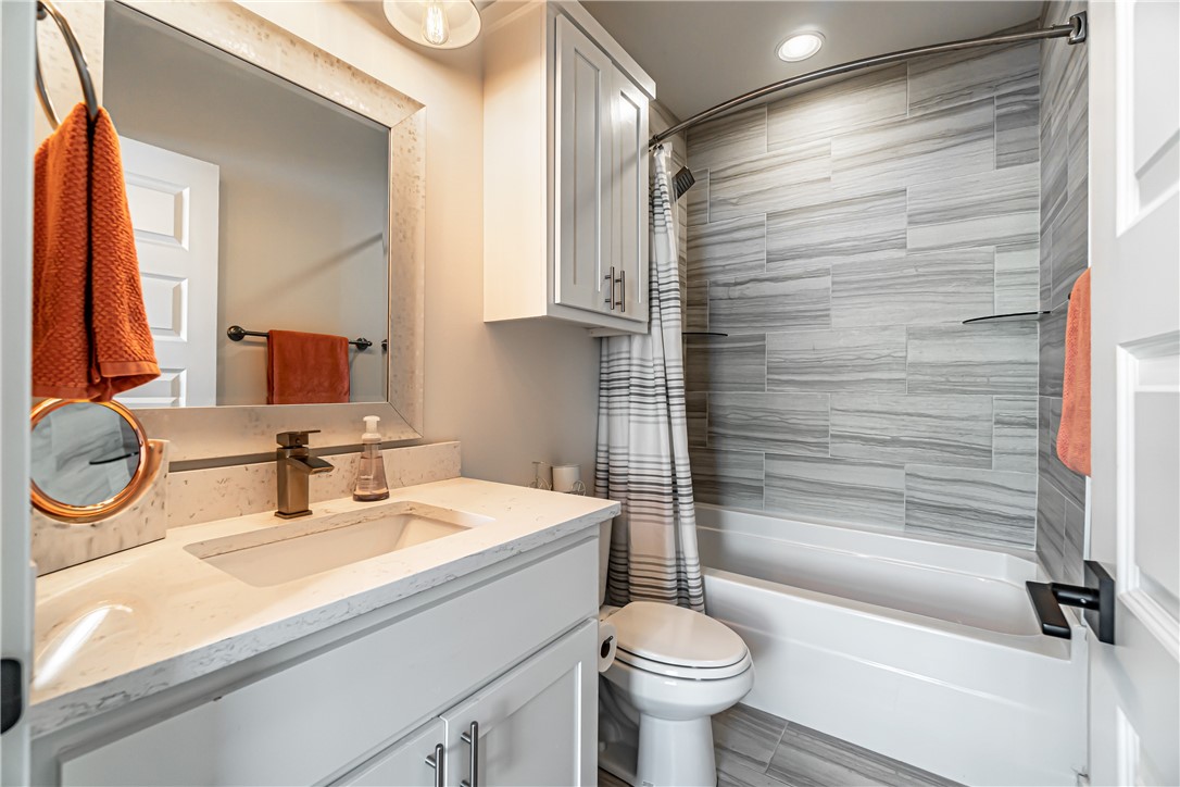 DUNN & DAVIS ADD-BENTONVILLE - Residential