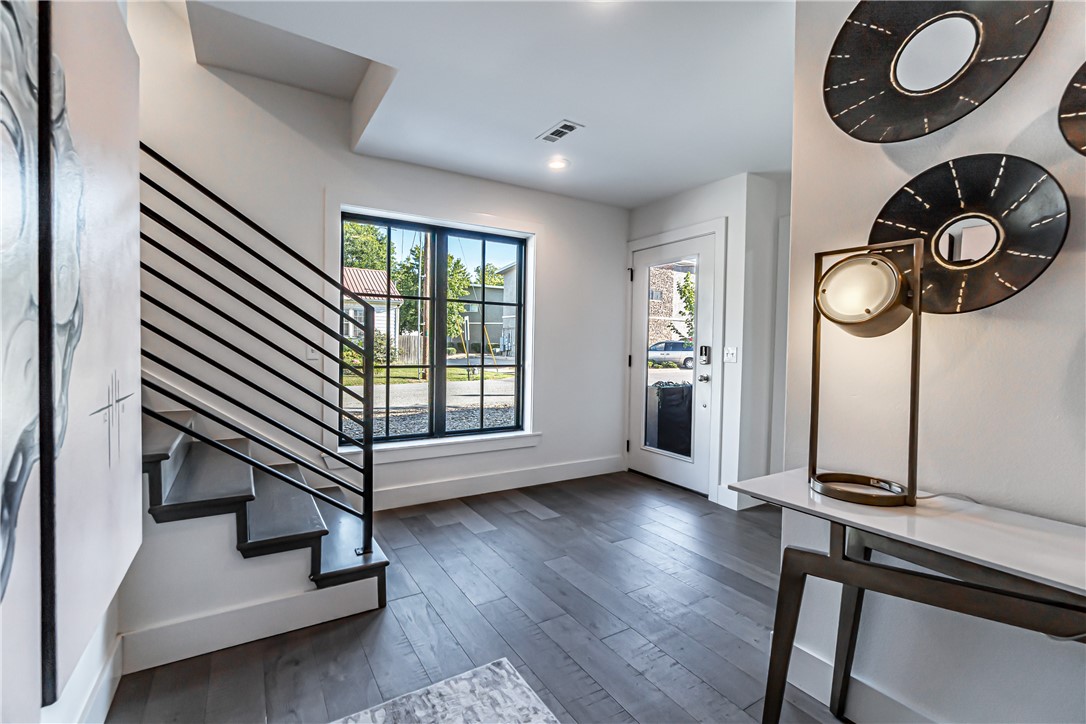 DUNN & DAVIS ADD-BENTONVILLE - Residential