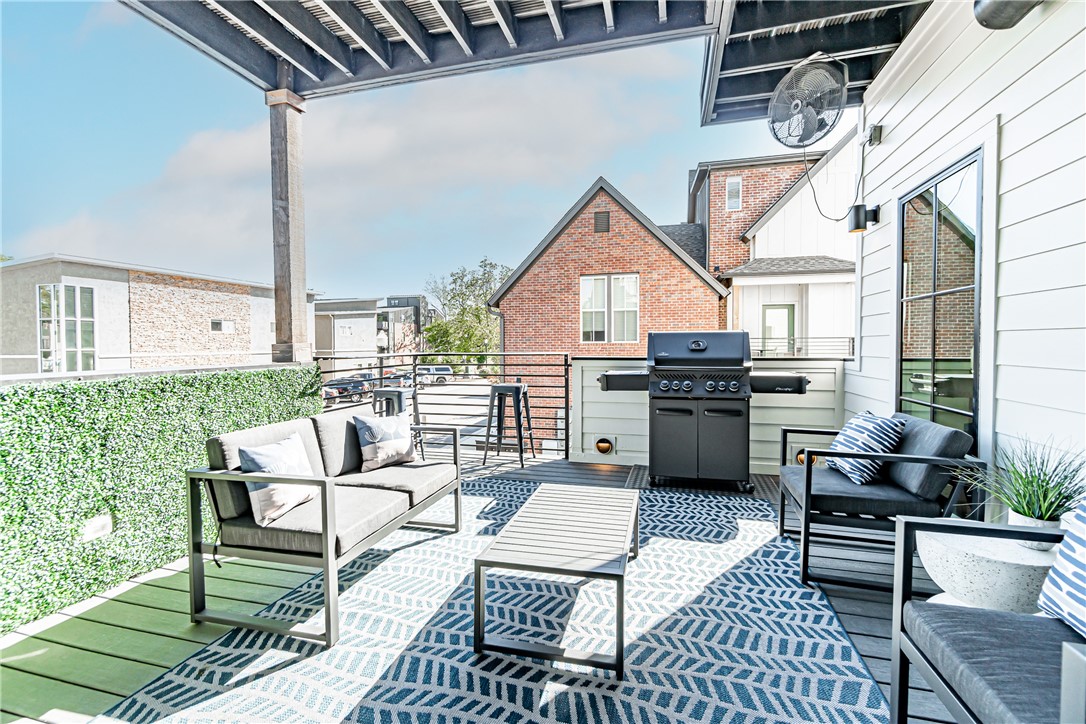 DUNN & DAVIS ADD-BENTONVILLE - Residential