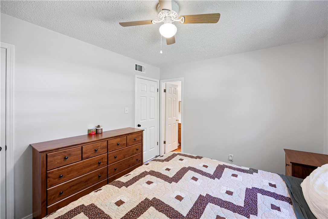Shadow Valley & Rep - Residential