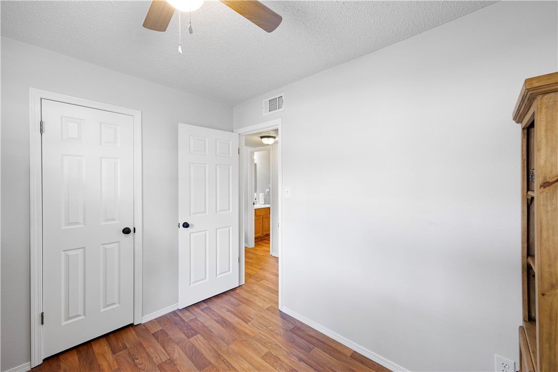 Shadow Valley & Rep - Residential