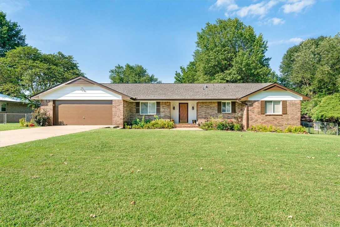 Rolling Hills Sub Siloam Spgs - Residential