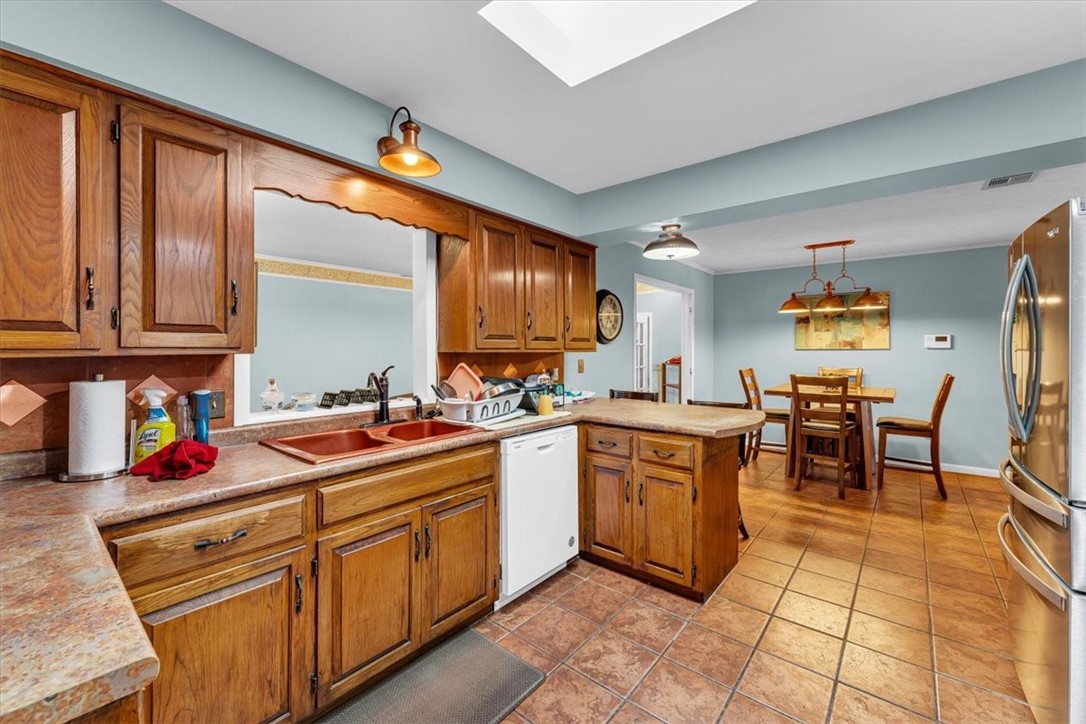 Rolling Hills Sub Siloam Spgs - Residential