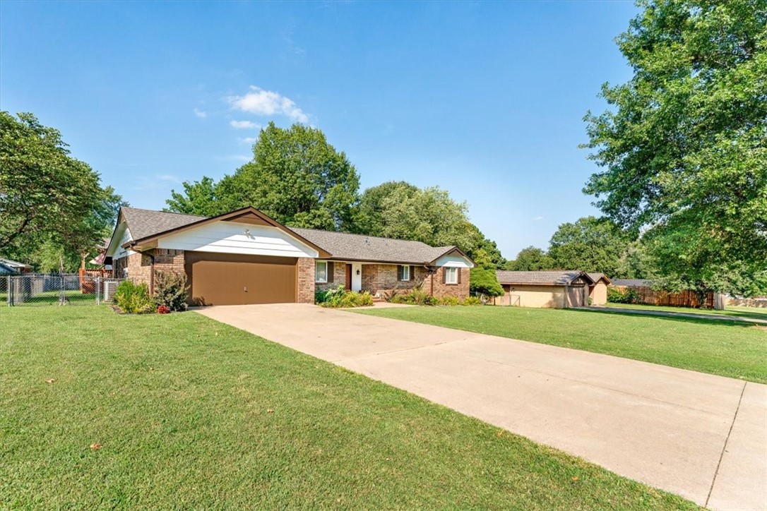 Rolling Hills Sub Siloam Spgs - Residential