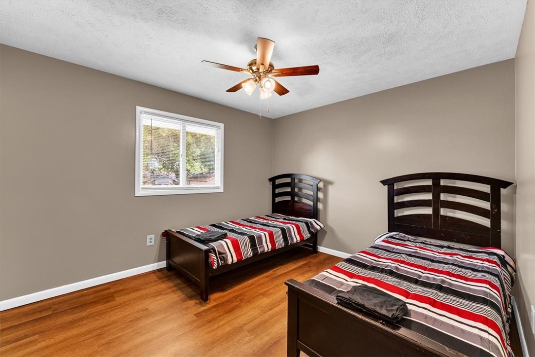 Rolling Hills Sub Siloam Spgs - Residential