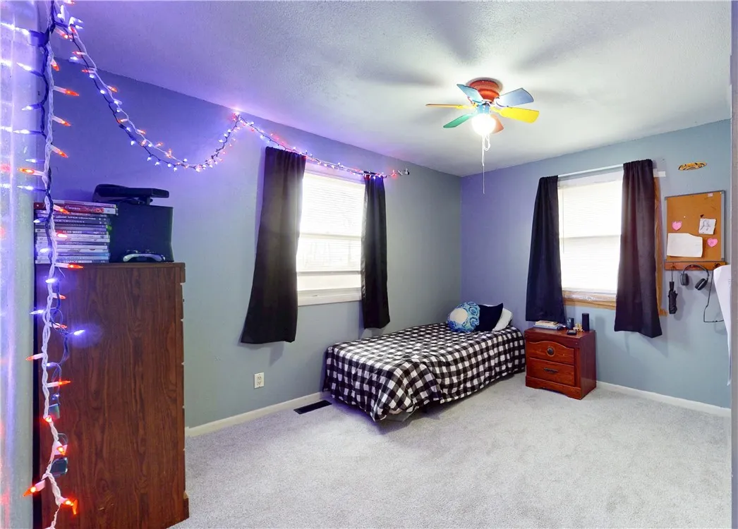 Gravette, Arkansas 72736, United States, 3 Bedrooms Bedrooms, ,2 BathroomsBathrooms,Residential,Pending,7347