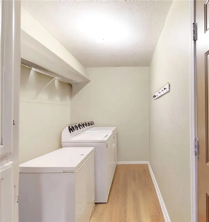 Gravette, Arkansas 72736, United States, 3 Bedrooms Bedrooms, ,2 BathroomsBathrooms,Residential,Pending,7347