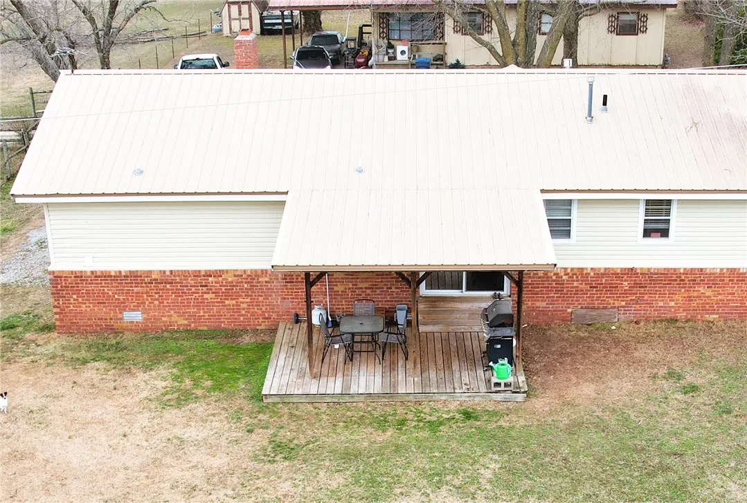 Gravette, Arkansas 72736, United States, 3 Bedrooms Bedrooms, ,2 BathroomsBathrooms,Residential,Pending,7347