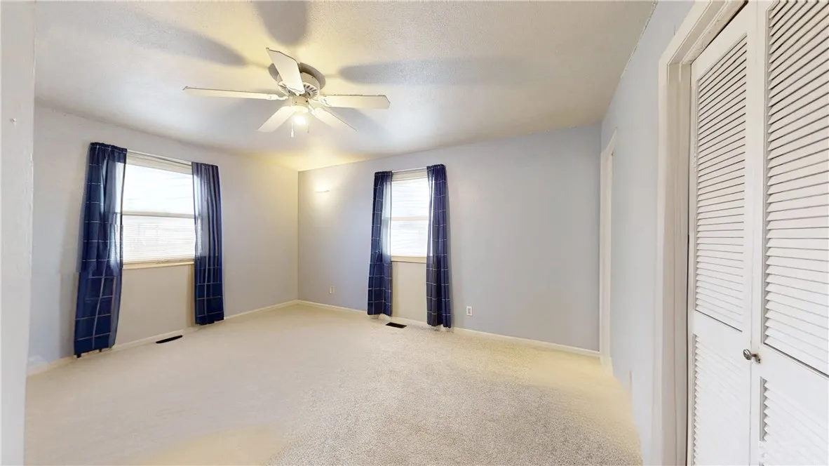 Gravette, Arkansas 72736, United States, 3 Bedrooms Bedrooms, ,2 BathroomsBathrooms,Residential,Pending,7347