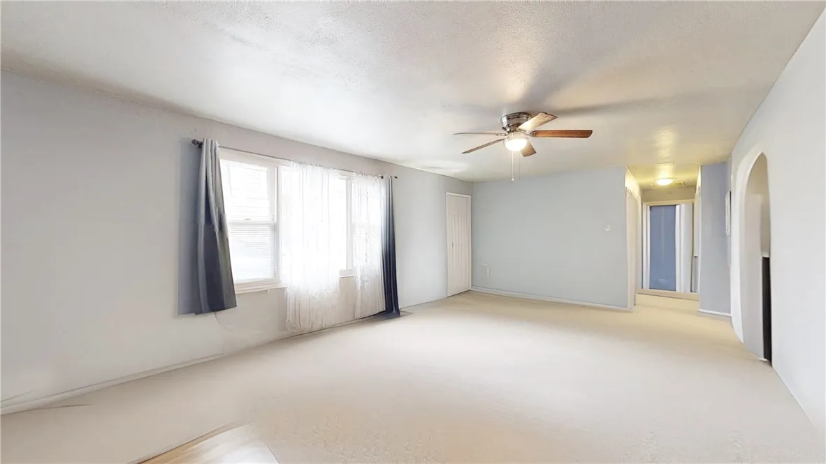 Gravette, Arkansas 72736, United States, 3 Bedrooms Bedrooms, ,2 BathroomsBathrooms,Residential,Pending,7347