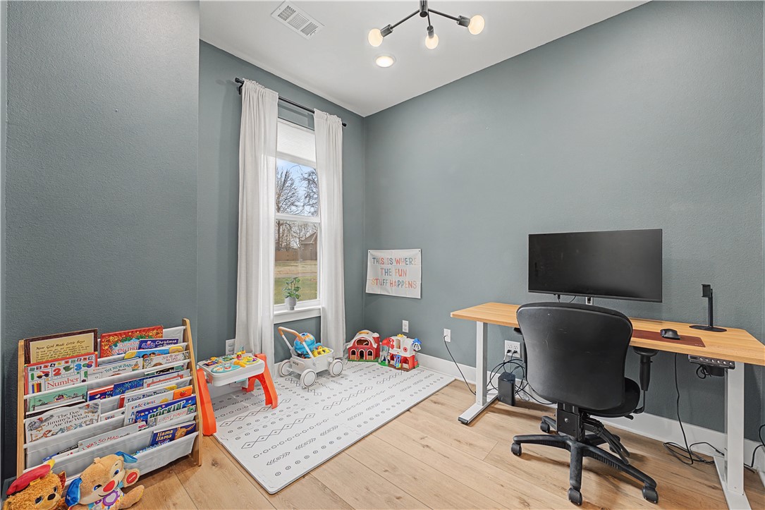 Monikie Sub Bvv - Residential