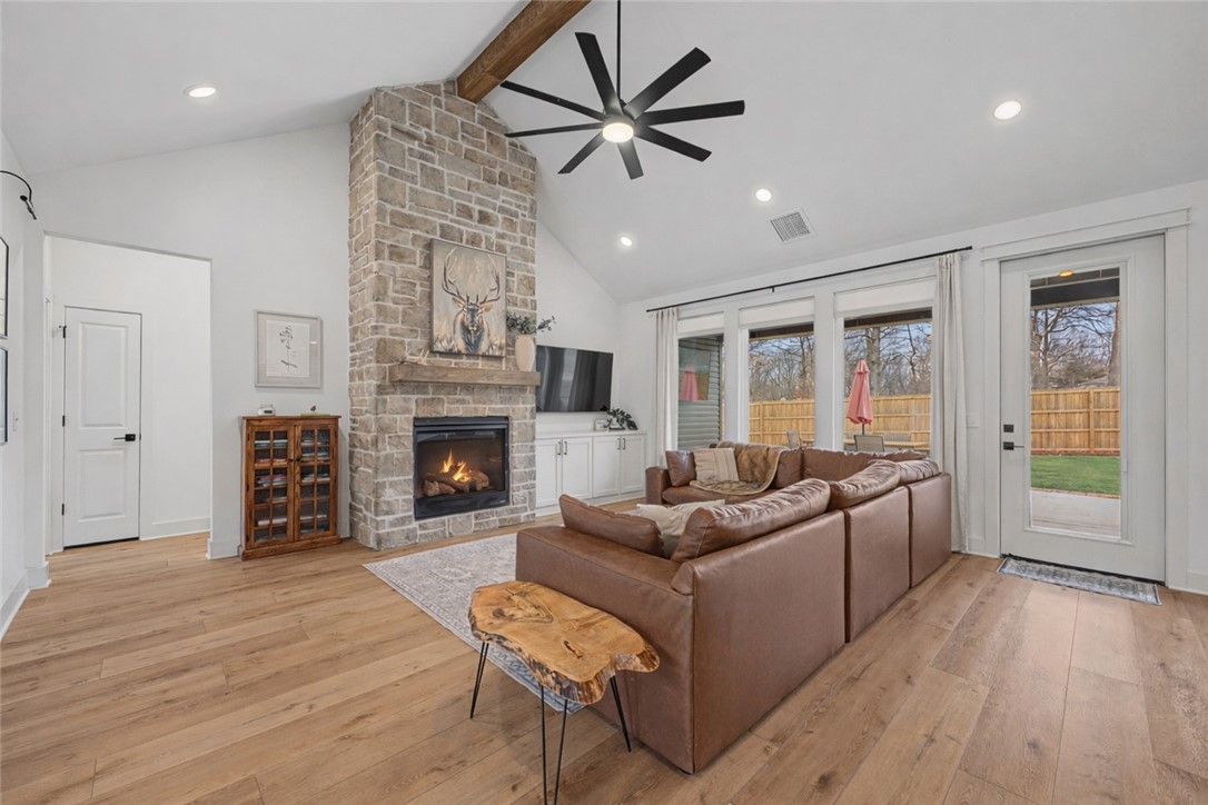 Monikie Sub Bvv - Residential