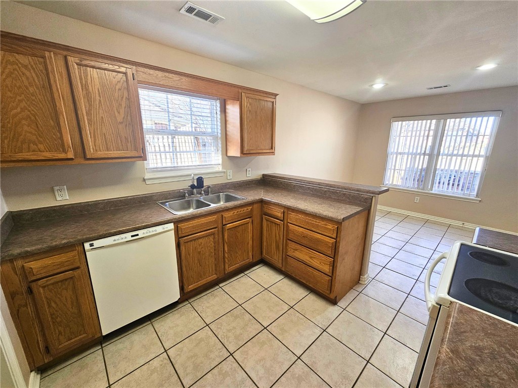 Carriage Square Sub Bentonville - Residential Lease