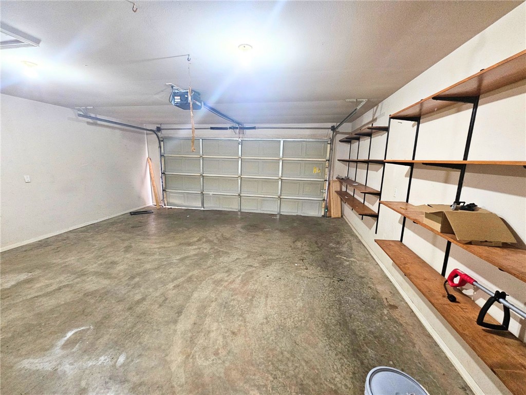 Carriage Square Sub Bentonville - Residential Lease