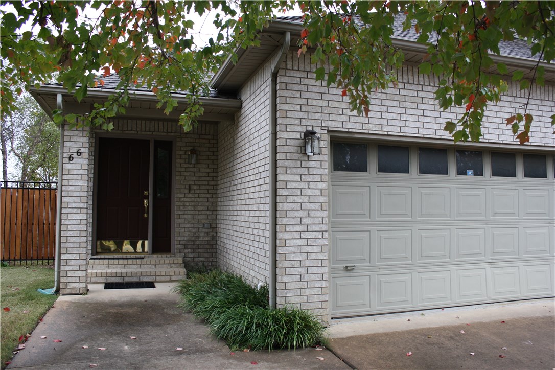Two bedroom, two bath condo in a great location! Near WA Regional Hospital, walking trails, shopping, restaurants & movie theatre. Large open living rm w/vaulted ceiling, and cozy gas fireplace. The kitchen is open to the living area w/ breakfast bar, lots of cabinets, full-size stainless steel refrigerator, dishwasher, range and microwave. Huge walk-in master closet, stand up shower. Guest bath has shower/tub combo. 2-car garage. Privacy fence. No pets please.