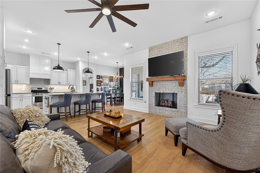 Woodridge Sub Ph III & IV - Residential