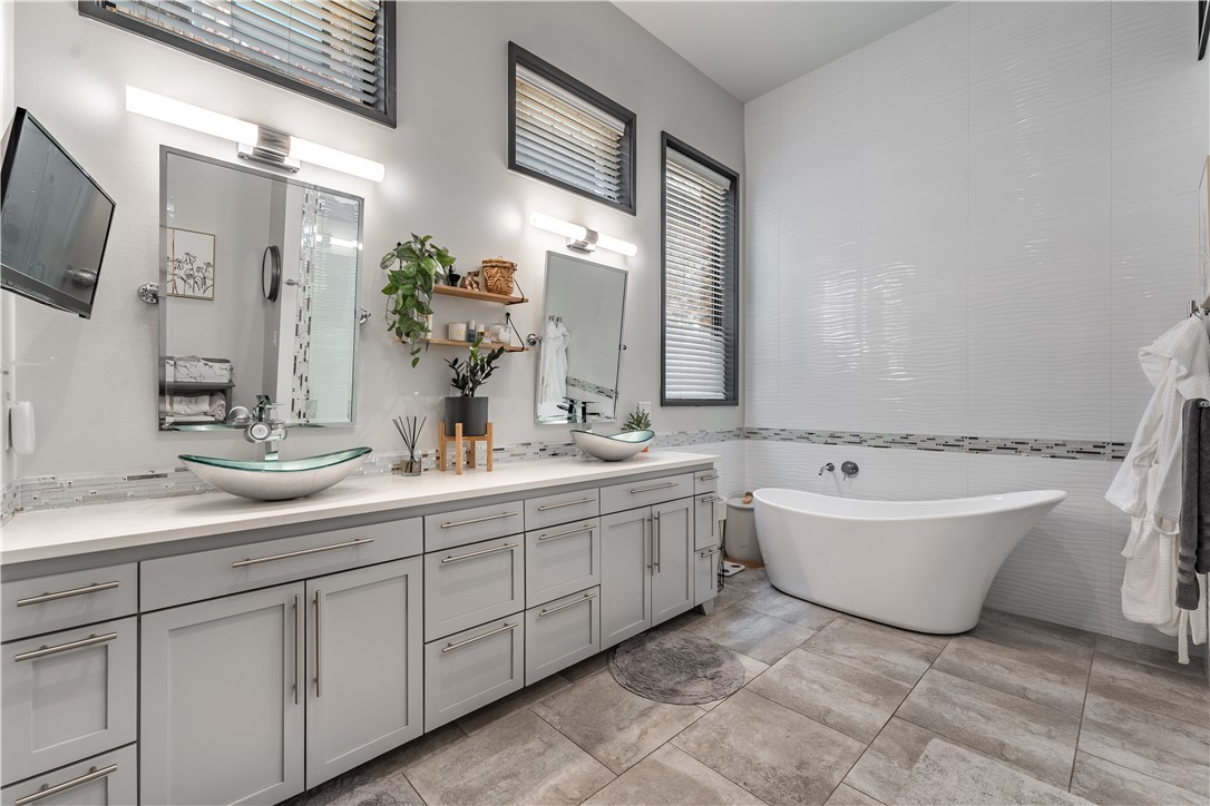 Clarks 2nd Add Bentonville - Residential