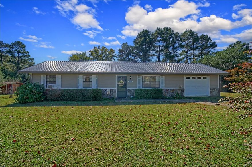 Welcome to this cozy and well-maintained 3-bedroom, 1-bath home offering over 1,100 square feet of comfortable living space. Situated on a spacious 0.94-acre lot, this property is perfect for those seeking a little extra room to spread out and enjoy the outdoors.
Step inside to find a functional floor plan with plenty of kitchen cabinets for all your storage needs, making meal prep and entertaining a breeze. The metal roof offers long-lasting durability and peace of mind, while the fenced-in backyard provides a safe space for kids, pets, or simply relaxing under the Arkansas sky.
For those with a homesteading spirit, you'll love the chicken coop, ready for your flock and fresh eggs daily!
This property offers the best of country living with the convenience of town amenities nearby. Don't miss this great opportunity to own a little slice of Arkansas charm!