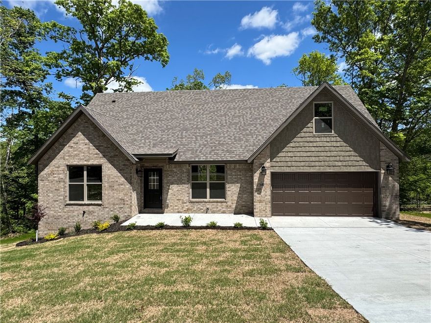 Situated less than one mile from the Highlands Golf Course and Hole 9 makes this a supreme location! This new construction has a beautiful cat-walk that overlooks the living room. The spacious primary bedroom and bathroom are located on the first floor for easy living. The full-featured kitchen is equipped with under-cabinet lighting, 3cm granite, propane stove, and a pantry. The second story has a bedroom on each side of the house (with walk-in closets) and full bathroom to ensure occupants have maximum privacy. Above the garage is a bonus room that can be used for anything your heart desires! The covered deck is the perfect place to entertain guests or just relax after a long day. *Put 44 Pamona Drive in GPS*
SPECIAL FINANCING INCENTIVES AVAILABLE THROUGH BUILDER'S PREFERRED LENDER