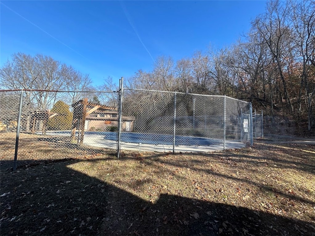 Sunset Woods - Residential Lease