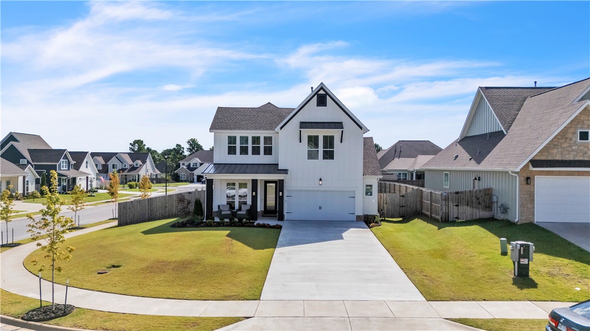 Nestled on a spacious corner lot, this stunning home exudes charm and serenity. Surrounded by trees that provide shade and privacy, the property feels like a peaceful retreat while still being part of a vibrant neighborhood.The home features a welcoming front porch with cozy seating, perfect for morning coffee or evening relaxation. The landscaped yard wraps around the house, offering multiple outdoor spaces to enjoy,from a sunny garden patch to a shaded backyard oasis.Large windows throughout the home bring in natural light , and tree-lined perimeter. Whether you're inside or outside, nature is always close.With great curb appeal, a quiet setting, and ample yard space, this corner lot home is perfect for families, entertainers, or anyone who loves a blend of beauty and privacy …
4 spacious rooms,. A dedicated home office, ideally near the front of the house for privacy and peace , natural light streaming in from a window. Perfect for productivity!