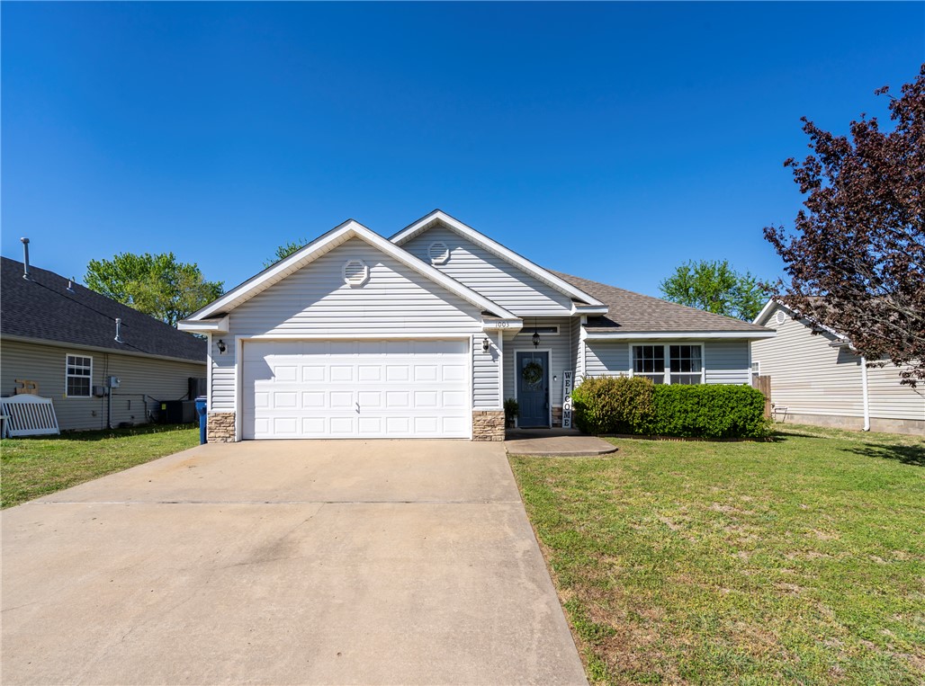 Hico Manor Sub Siloam Spgs - Residential