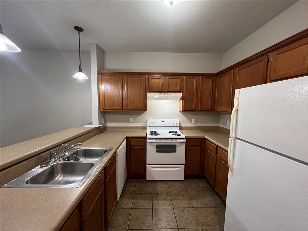 Thompson Hill Add Bentonville - Residential Lease