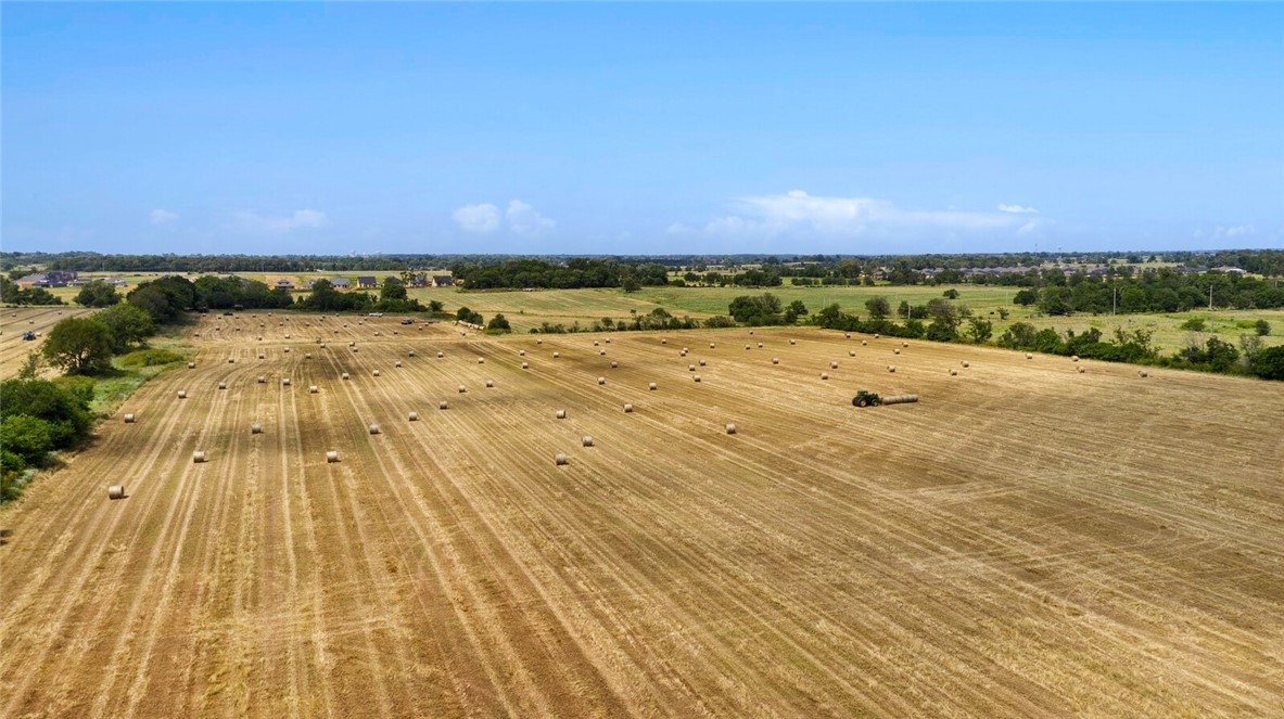08-19-31-Centerton - Land