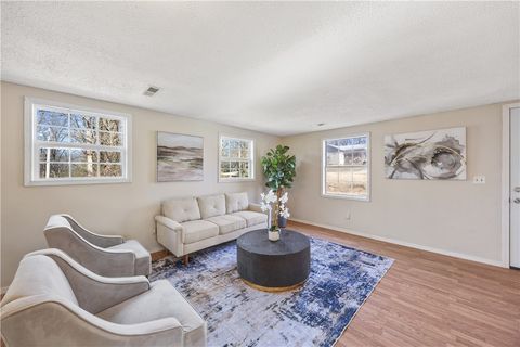 Photo of 1615 N John Miller Road, Fayetteville, AR 72704 (MLS # 1333585)