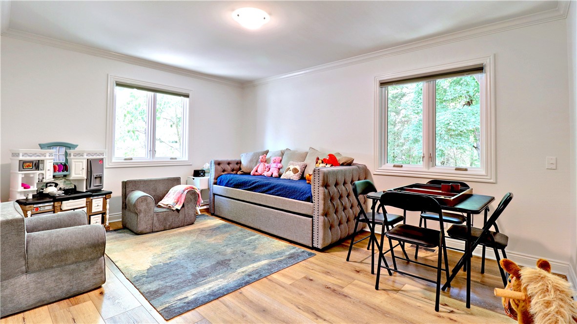 Pullens War Eagle Bay Sub - Residential