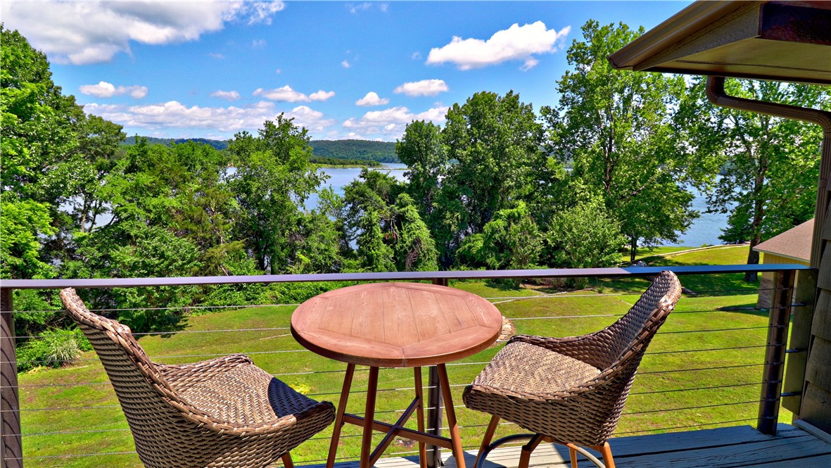 Pullens War Eagle Bay Sub - Residential