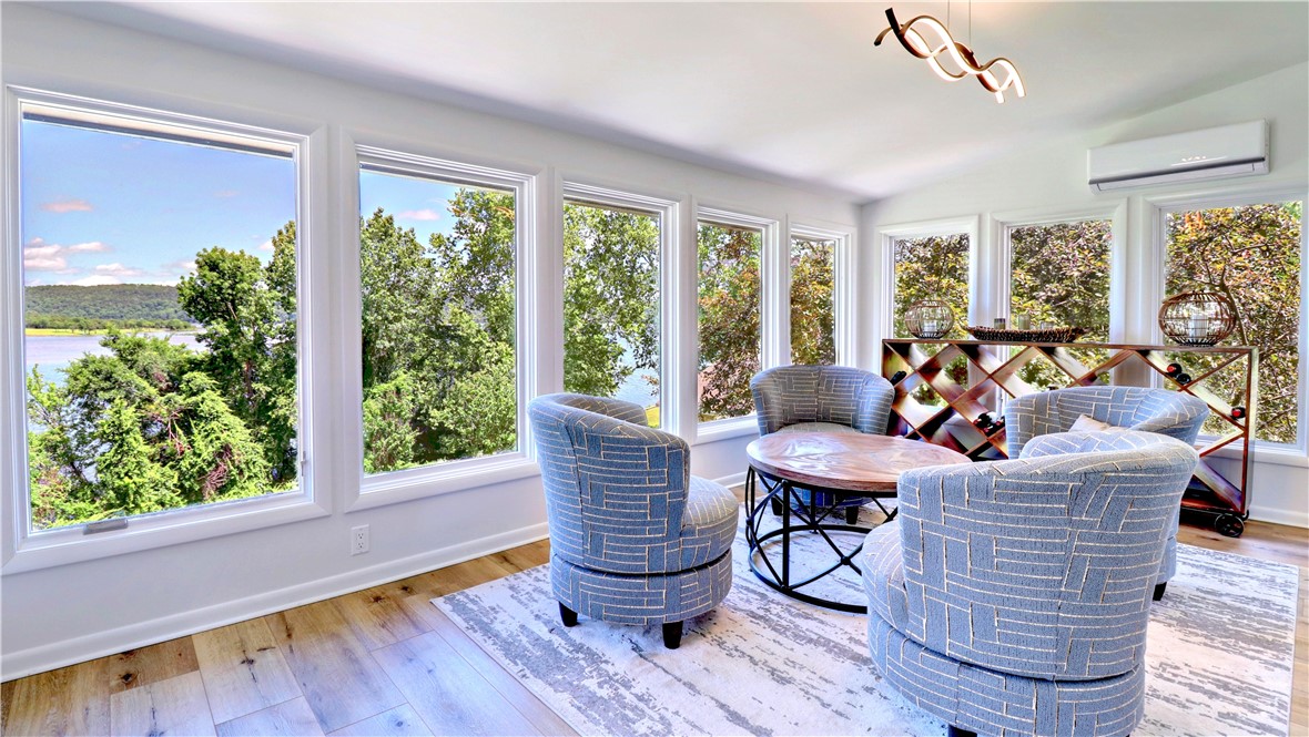 Pullens War Eagle Bay Sub - Residential