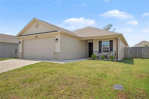Photo of 3618 S 3rd Street, Rogers, AR 72758 (MLS # 1357431)