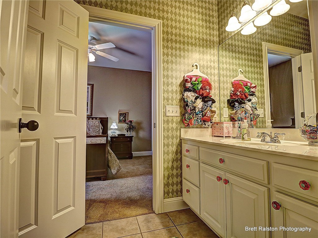 Ridgecrest Meadows Ph 5 Rogers - Residential