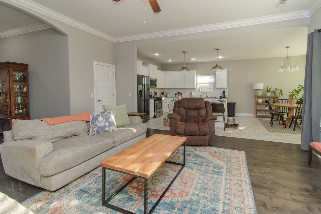 Legendary Sub Ph Ii A Springdale - Residential