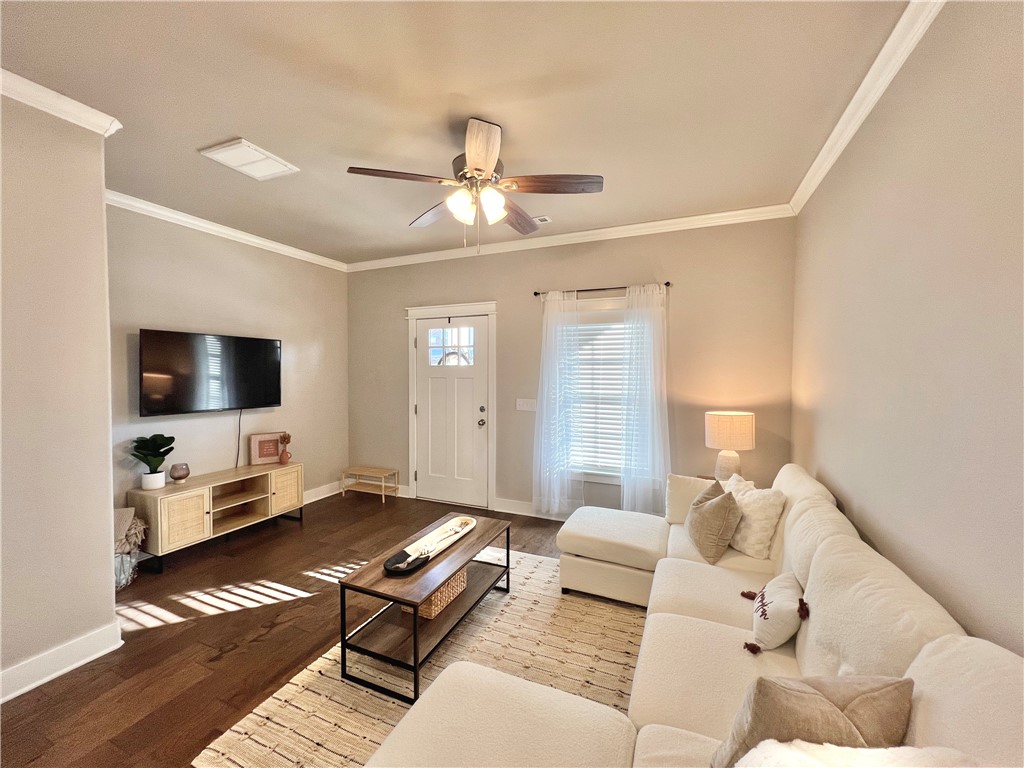 Cedar Crest Sub - Residential Lease