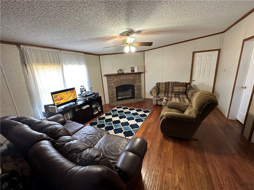 STR 15-21-28 Gateway - Residential