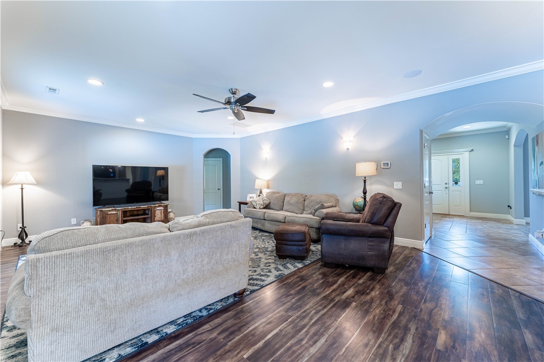 Estates At Brush Creek - Residential