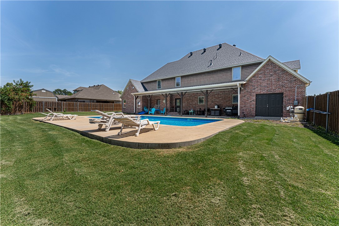 Estates At Brush Creek - Residential