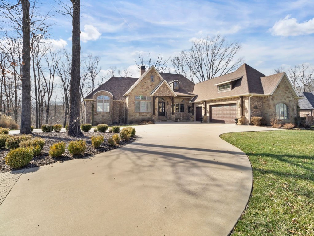 Versailles - Residential