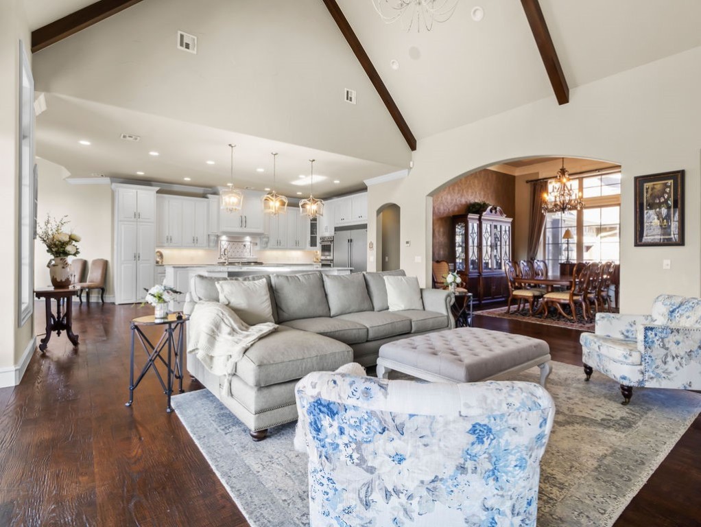 Versailles - Residential