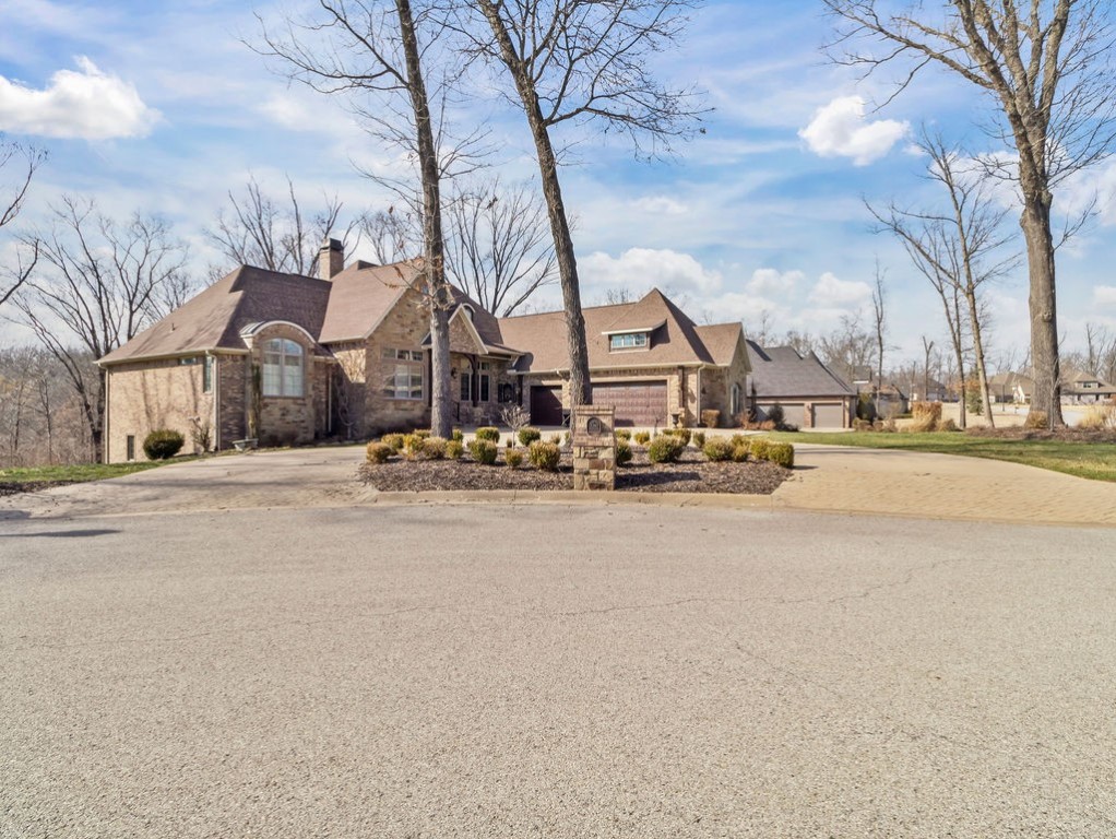 Versailles - Residential